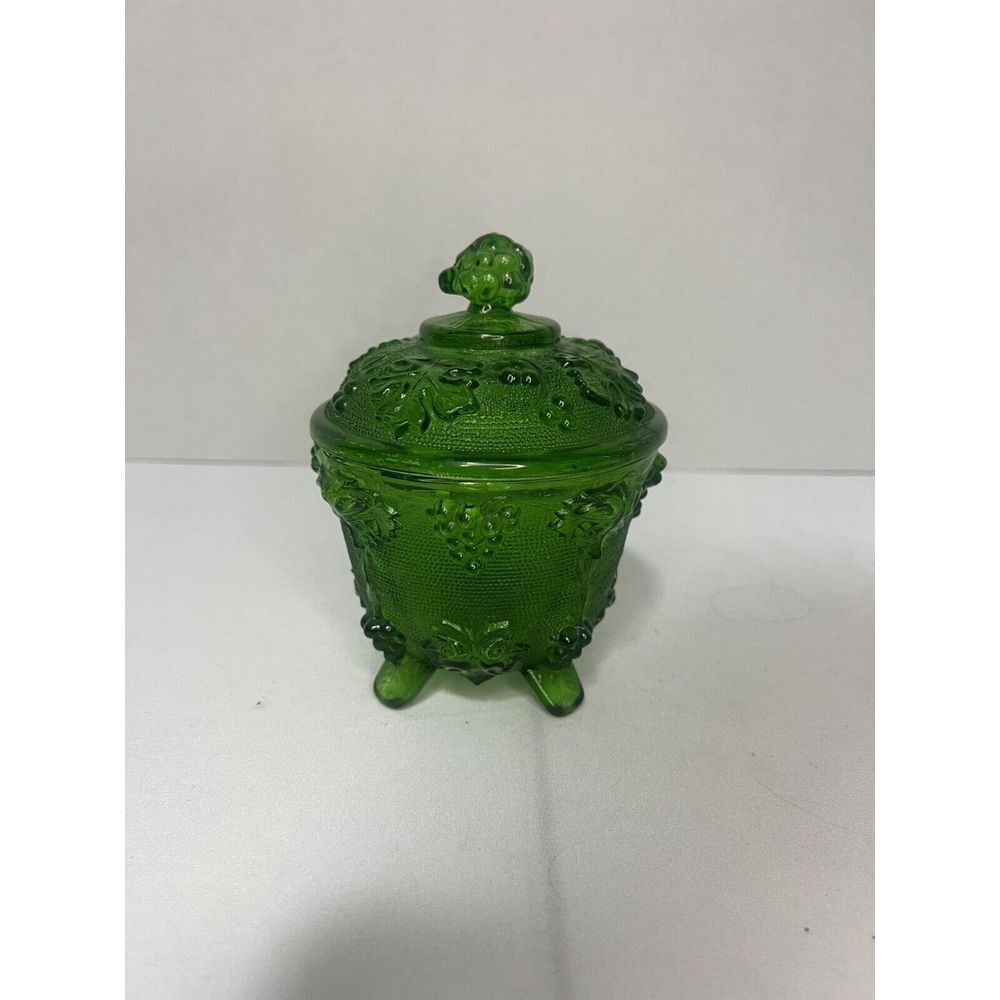 Vintage Jeannette Green Grape And Vine Footed Candy Dish Bowl w/Lid 5.5"